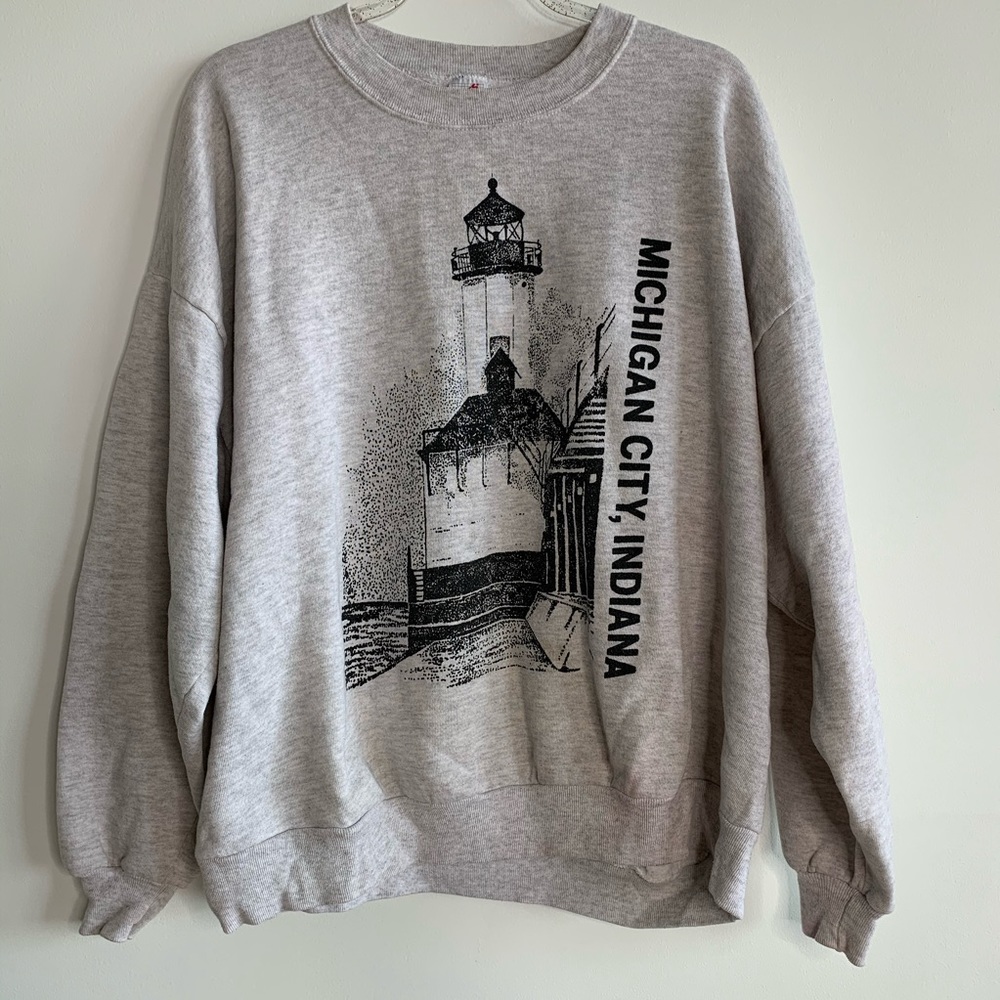 Vintage crewneck